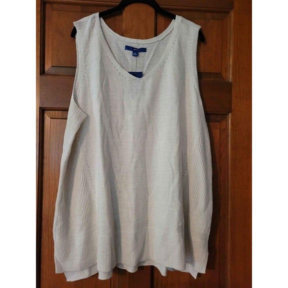 NEW Women's 2X APT. 9 sleeveless top